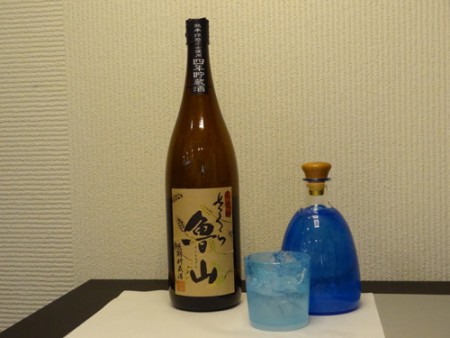 さくら魯山、口の中に甘みと香りが一瞬にして広がり、喉を通るとスーと消えてしまうキレの良さ。