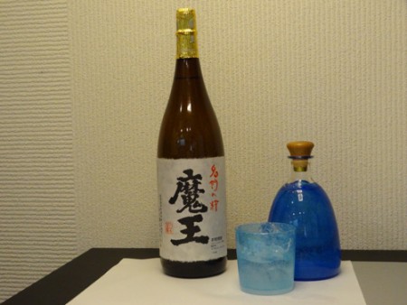 魔王、とても口当たりが良く、芋焼酎で ありながらとても飲みやすいので、女性にもとても人気！